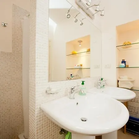 Daire La Perla - Luxury Sea View Terrace